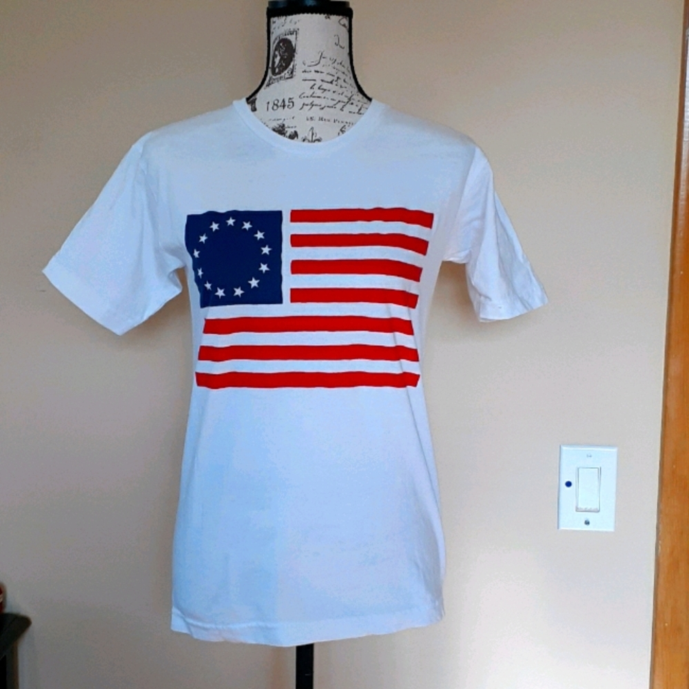 Betsy Ross American flag t shirt sz small